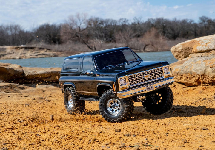 Traxxas TRX-4 Chevrolet Blazer 1/10 Scale 4X4 Crawler