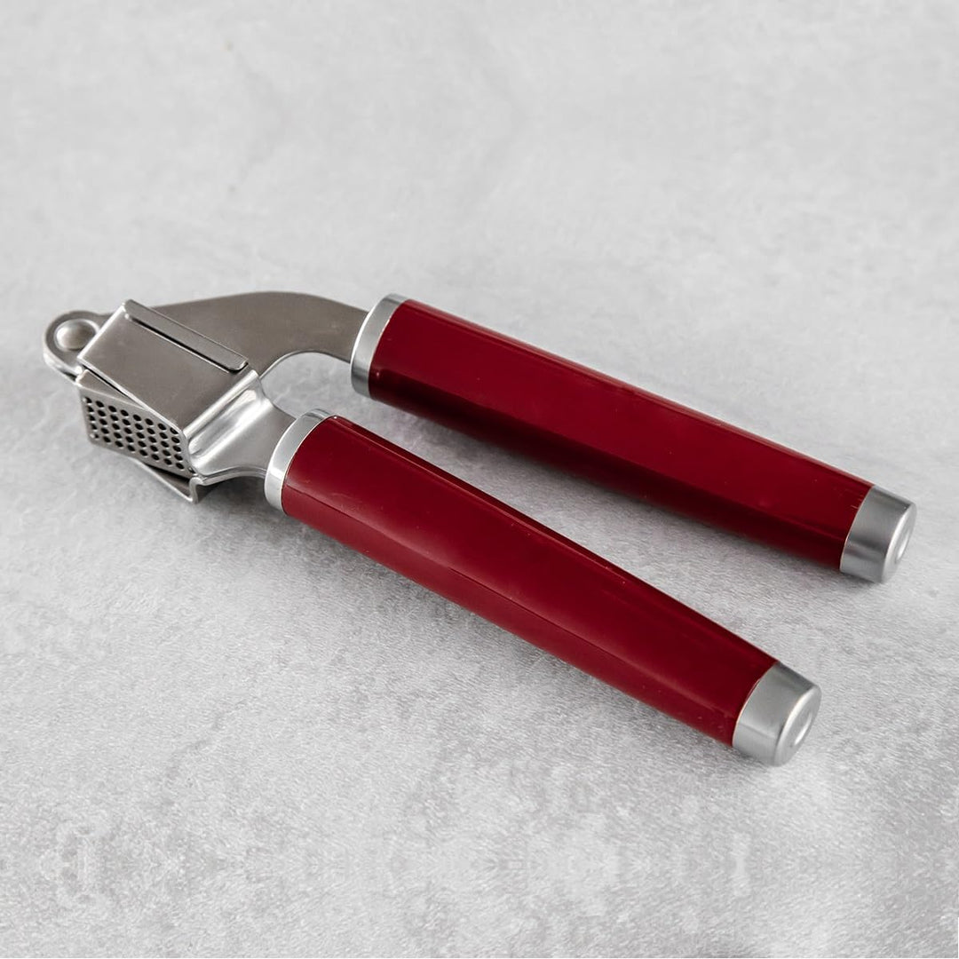 KitchenAid Knoblauchpresse, Edelstahlpresse ist spülmaschinenfest - Empire rot Empire-rot, Empire-ro