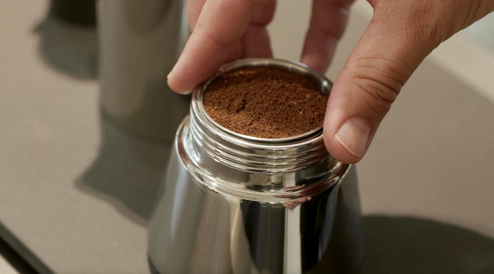 VIA CREMA MOKA Espressokanne, Edelstahl, 6 Tassen / 300ml 6 CUPS / 300ML, 6 CUPS / 300ML