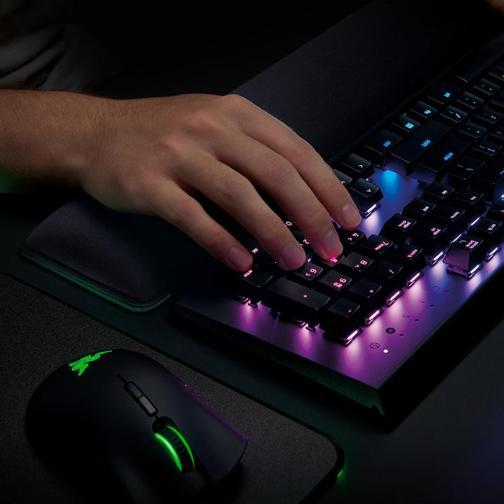 Razer Wrist Rest - Ergonomische Handballenauflage für Gaming Tastaturen im Full-Size-Format (Polster
