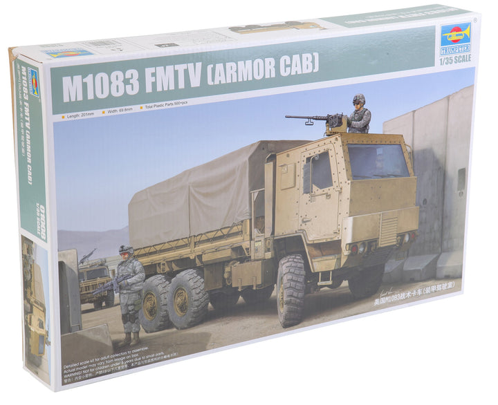 Trumpeter 01008 Modellbausatz M1083 MTV (ARMOR CAB), Mittel