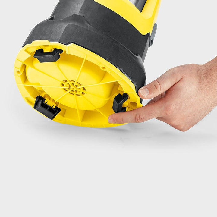 Kärcher Tauchpumpenbox SP 17.000 Flat inkl. C-Kupplung, 20 mtr. Bauschlauch &amp; Kunststoffbox