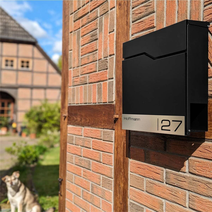 Metzler Briefkasten in RAL 9005 Tiefschwarz Enno - Wandbriefkasten mit V2A Edelstahl-Namensschild &amp;