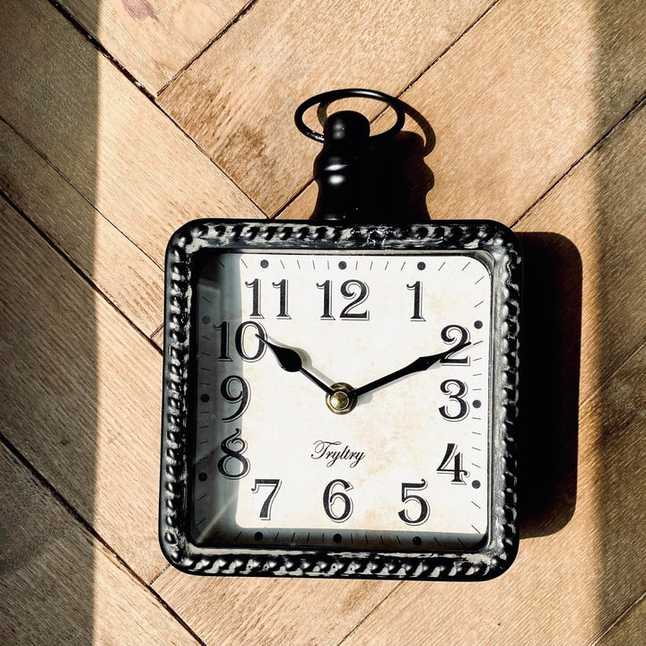 TRYLTRY Kleine Retro-Wanduhr, rechteckig, batteriebetrieben, leise, schwarze Vintage-Dekor-Wanduhren