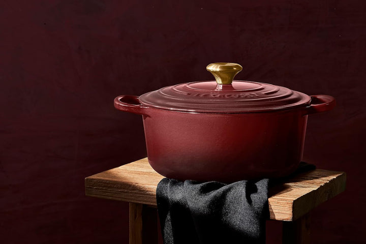 Le Creuset Signature Gusseisen-Bräter mit Deckel, Ø 28 cm, Rund, Für alle Herdarten und Induktion ge