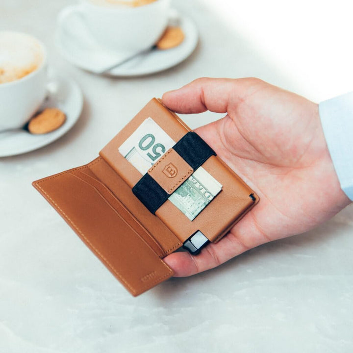 Ekster Parliament - Slim Leather Wallet - RFID Blocking - Schneller Kartenzugriff, Roma Cognac, Schl