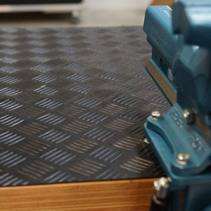 1m² Riffelblechgummimatte 1,50m x 0,67m, Stärke: 3mm, Premium Gummimatte 1m²: 1,50m x 0,67m, 1m&amp;