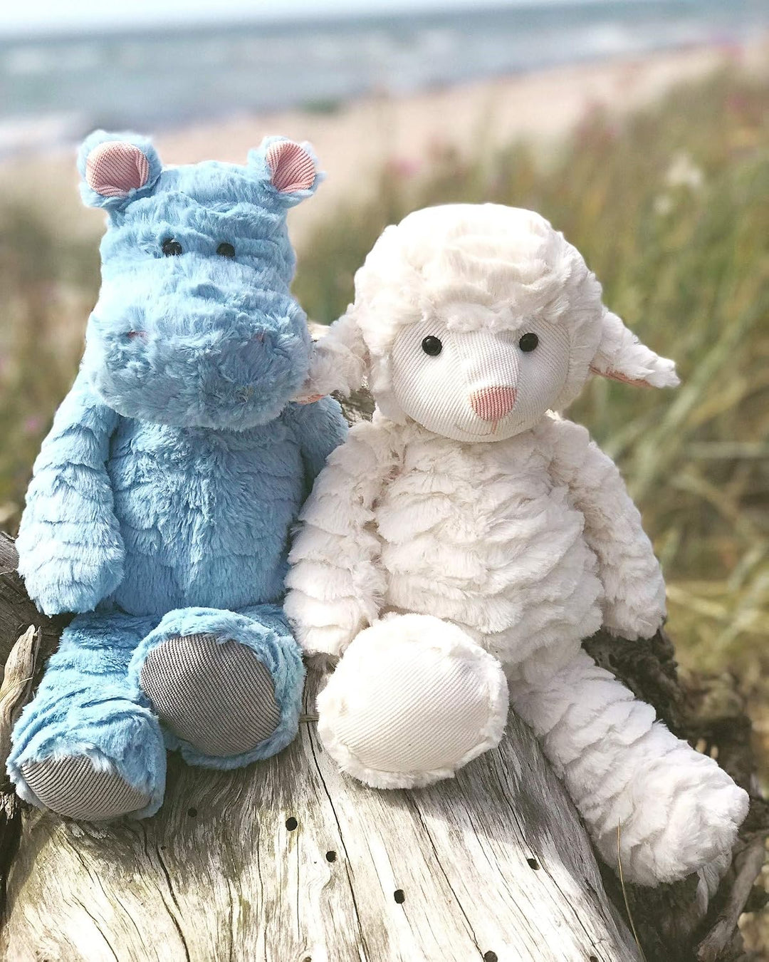 Mollis Kuscheltier - Kuschelschaf - 36 cm - Plüschtier-Schaf - Kinder-Kuscheltier - weiches Stofftie