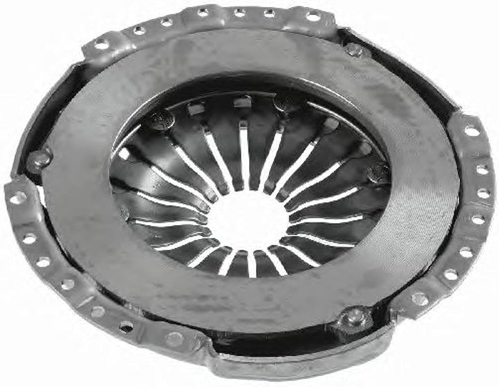 SACHS Kupplungssatz 3000 950 002, OE-Qualität, Kupplungssatz-Austausch beim Auto