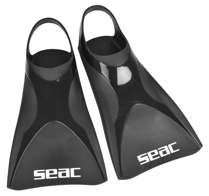 Seac Atom Kurze Schwimmflossen für das Training im Pool und im Freiwasser, M