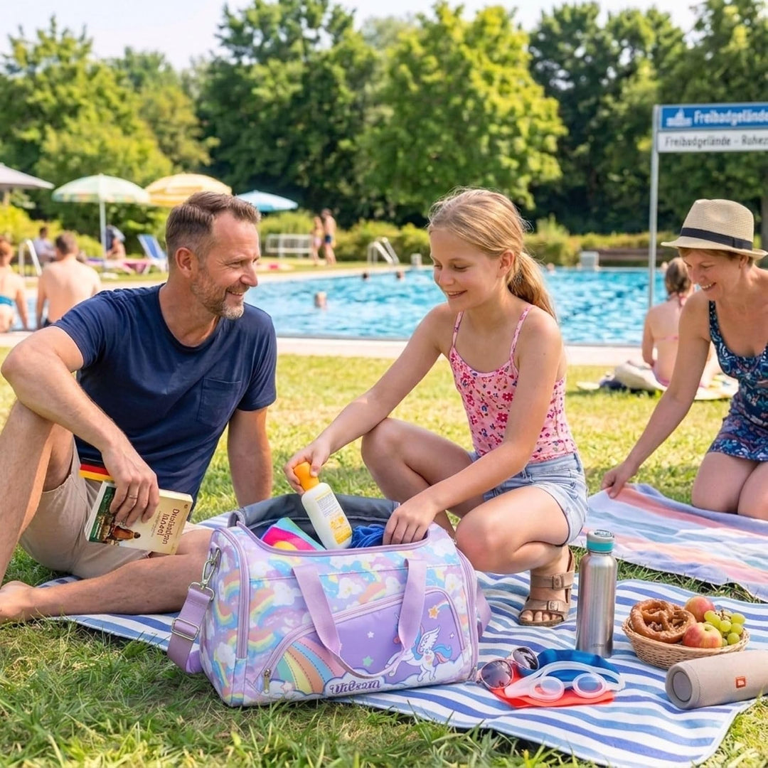 Suweir Kinder Sporttasche, Mädchen Reisetasche mit Schuhfach &amp; Nassfach Einhorn Regenbogen Lila, Ein