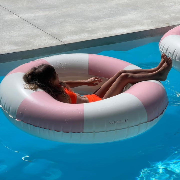 Sunnylife Luxe Tube Pool Ring für Damen, rosa streifen