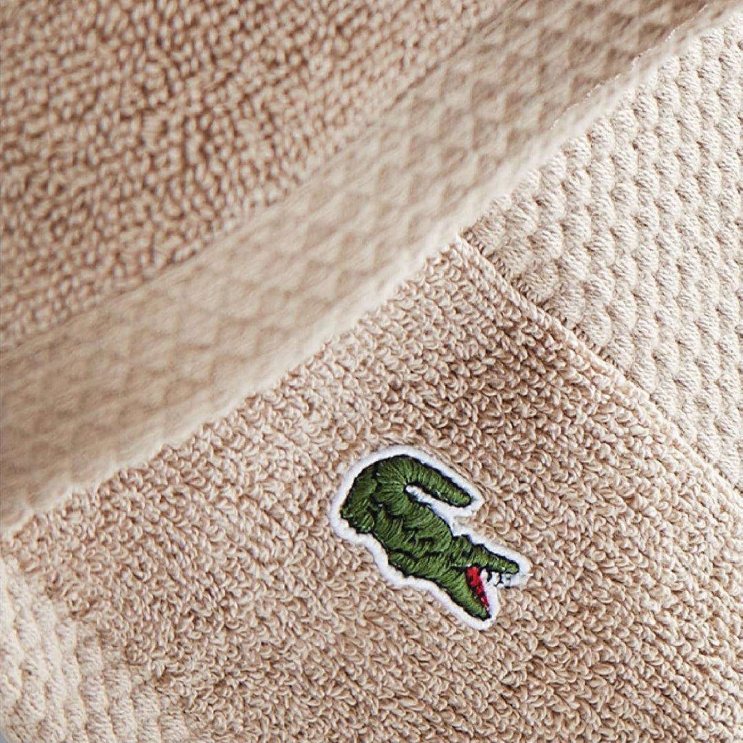 Lacoste Heritage Supima Badetuch, Baumwolle, 88,9 x 177,8 cm, Sandfarben
