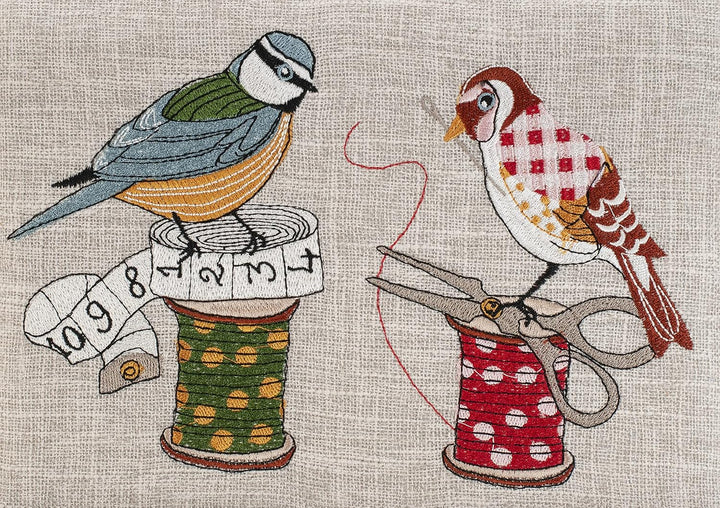 Hobby Gift Medium Näh-Aufbewahrungsbox, Holz/Stoff, Gestickte Vögel auf Spule, Gestickte Vögel auf S
