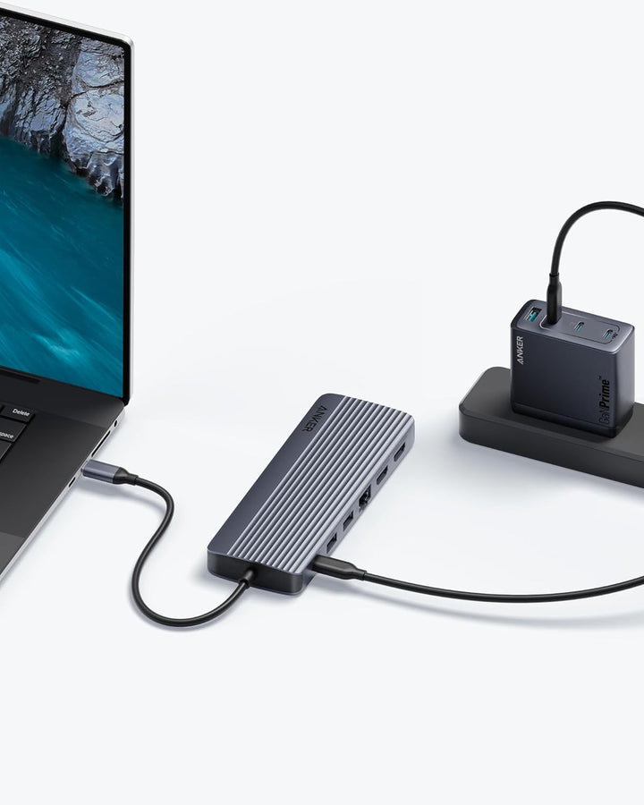 Anker Triple Display USB-C Hub (14-in-1), Dreifaches Display, 4K@60Hz HDMI mit 100W Max Power Delive