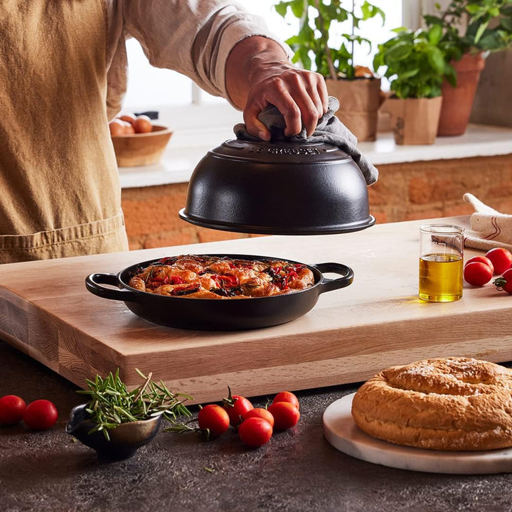 Le Creuset Signature Gusseisen Brot Bräter, 24cm, Schwarz Matt, 21301240000430, Schwarz Matt