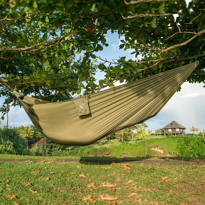 Fair Trade &amp; handgemachte Compact-Leicht-Hängematte ARMEEGRÜN für Reisen, Camping und Alltag, 3,2 *
