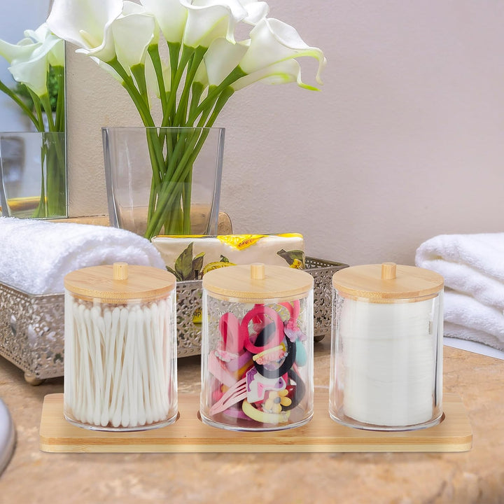 Relaxdays Wattestäbchenbehälter mit Tablett, 3 Becher m. Deckel, Kosmetik Organizer Kunststoff/Bambu