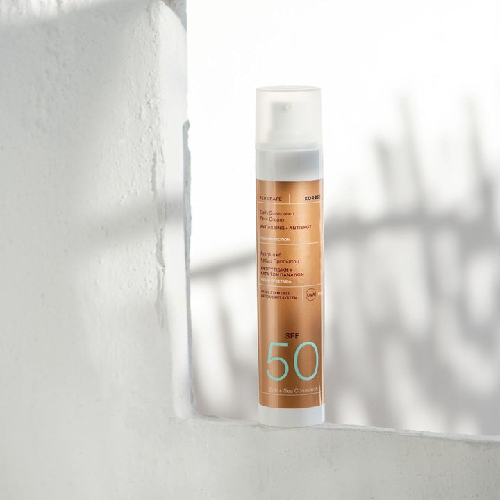 KORRES RED GRAPE Sonnencreme fürs Gesicht, LSF 50, dermatologisch getestet, mit Anti-Aging Wirkung,