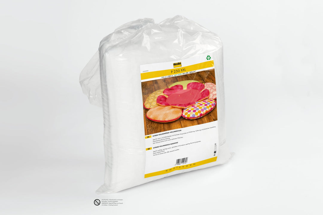 Vlieseline P 250, 66% R, 34% PES, Weiss, 150 cm x 200 cm