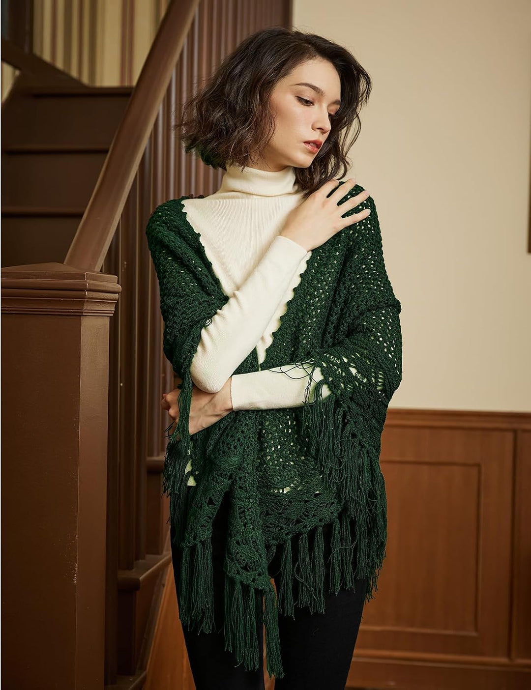 BEAUTELICATE Damen Gestricker Schal Stola Dreiecksschal Warm Hohl Stricken Cape Cardigan Elegantz Dr
