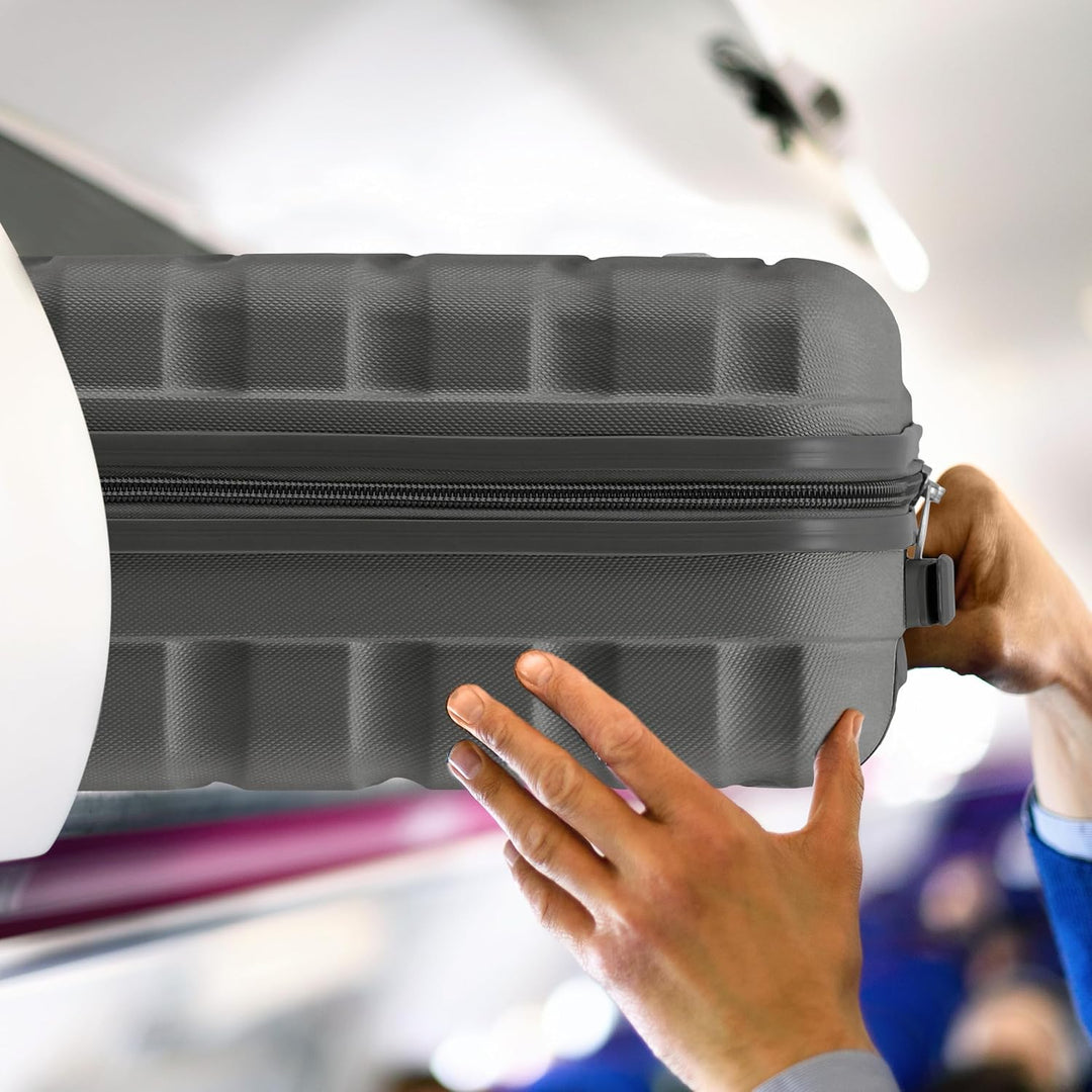 Flight Knight Leichte 4-Rad-ABS-Hartschalenkoffer Handgepack, zugelassen fur uber 35 Fluggesellschaf