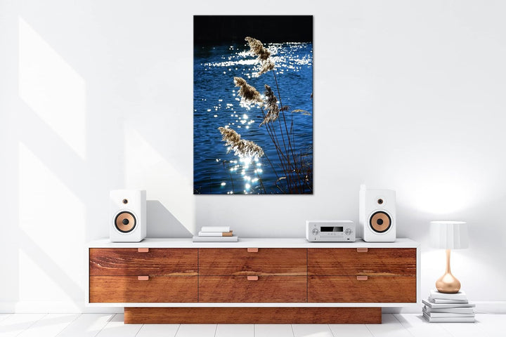 deyoli Schilf mit schimmernden Wasser im Format: 100x70 als Leinwandbild, Motiv fertig gerahmt auf E