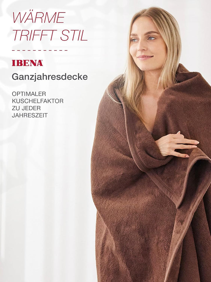 Ibena Porto XXL Decke 180x220 cm – Baumwollmischung weich, warm &amp; waschbar, Tagesdecke braun einfarb