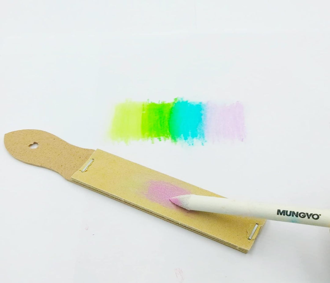 Mungyo Gallery Soft Oil Pastels Wood Box Set of 72 (MOPV-72W) with Blending Tortillon, Sandpaper, Ra