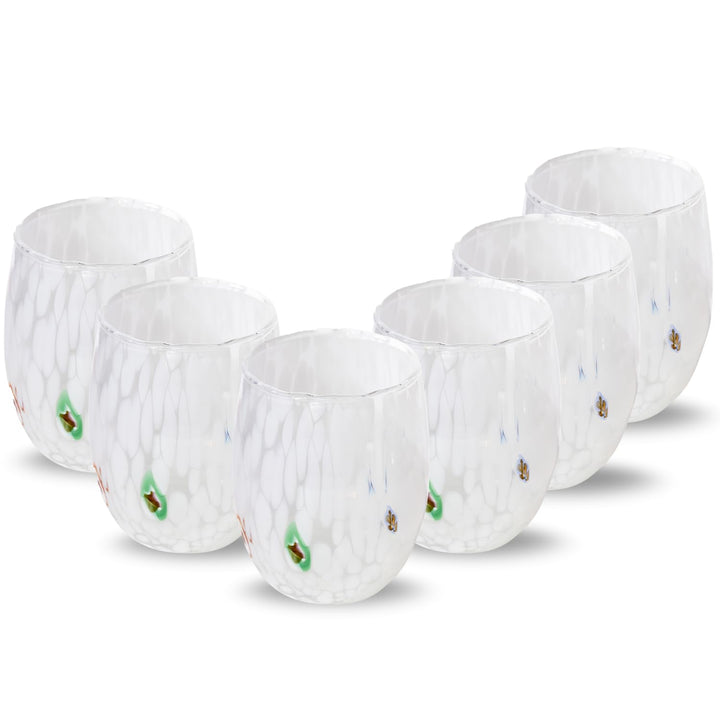 Wassergläser, hergestellt nach der Tradition der Murano-Handwerker, mundgeblasenes und handgearbeite