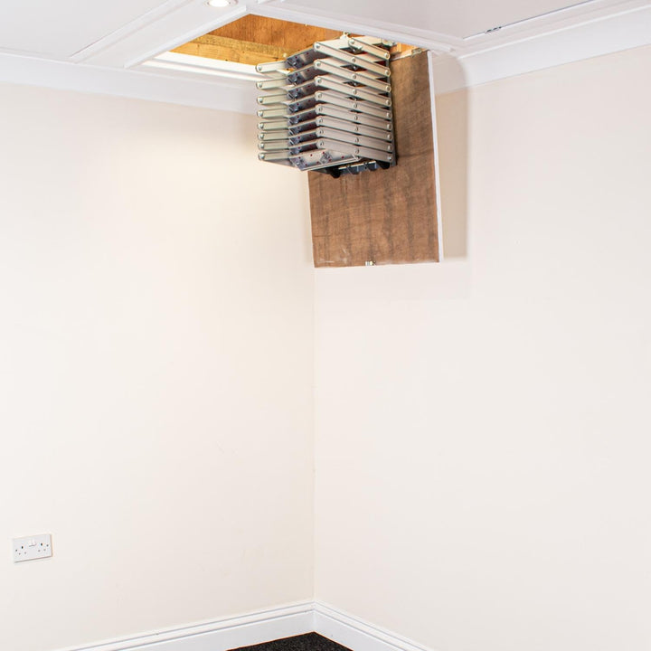 BPS Ziehharmonika-Loftleiter – einfache Montage (3.05m (10&