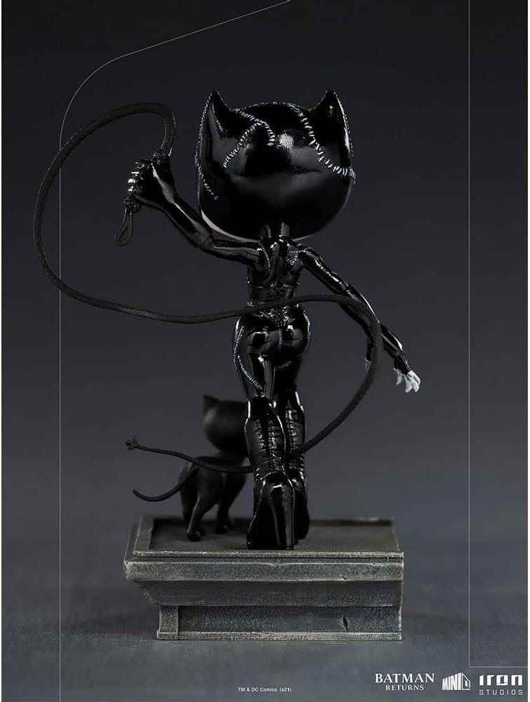 Iron Studios - Minico Batman Returns Catwoman PVC Statue
