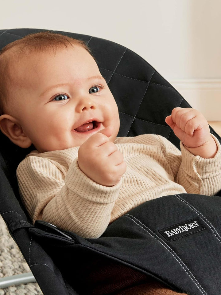 BabyBjörn Babywippe Bliss, Gewebt, Klassische Steppung, Schwarz Schwarz Gewebt, Klassische Steppung,