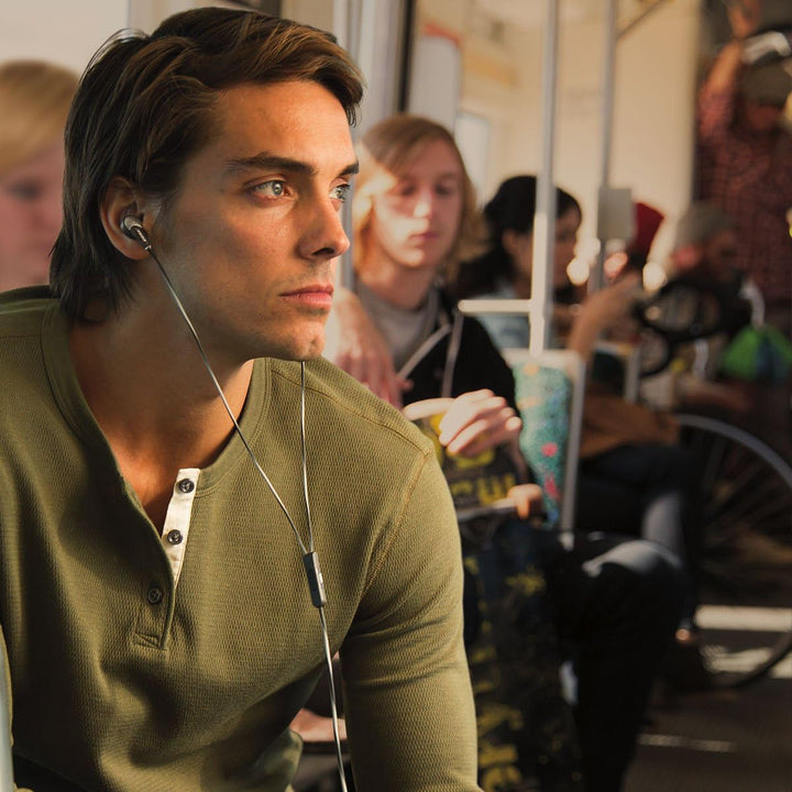 Bose® QuietComfort® 20 Acoustic Noise Cancelling® Headphones