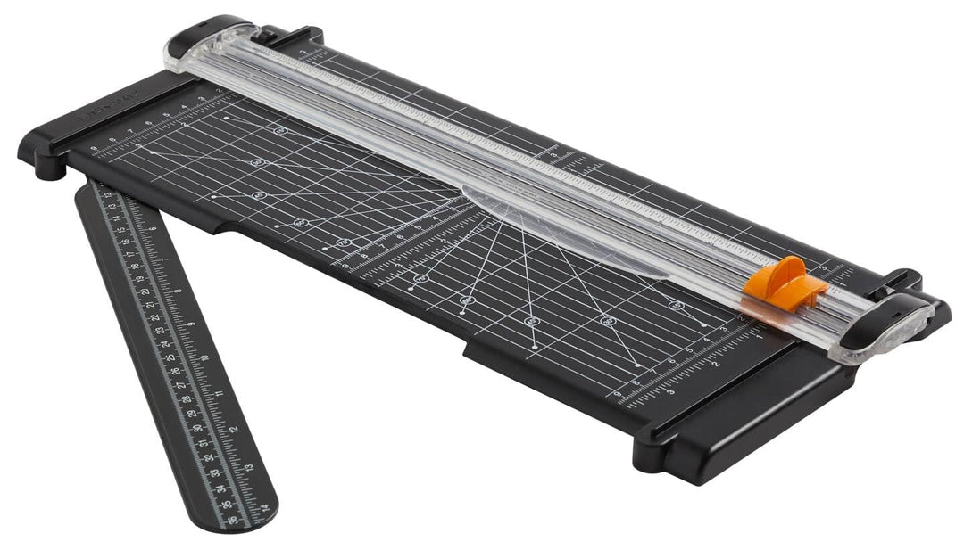 Fiskars Papierschneidemaschine, SureCut, A4-Hochformat, A3-Querformat A3/A4 - SureCut mit Winkelmark