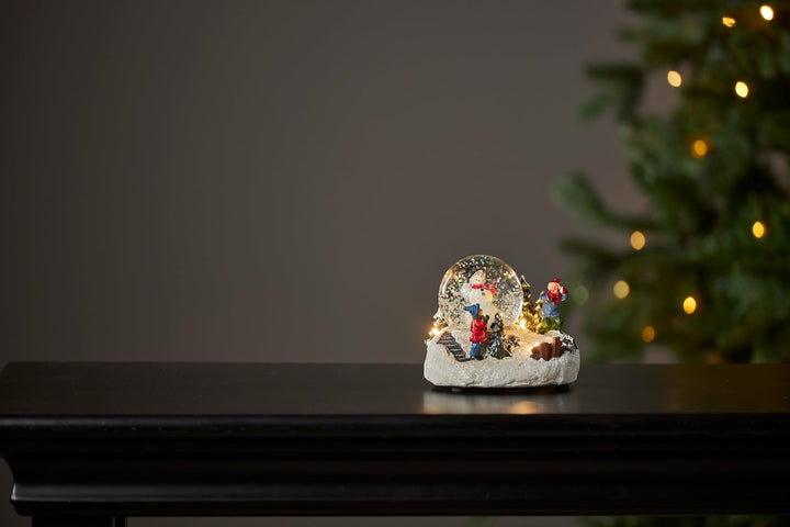 EGLO LED Weihnachtsdeko mit Schneegestöber, beleuchtete Schneekugel mit Schneemann und Kindern, Fens