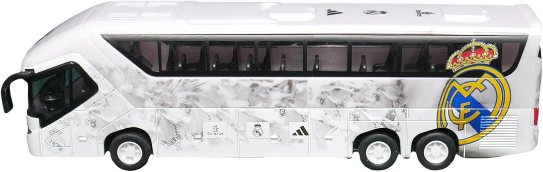 BANDAI Figur Eleven Force Bus Real Madrid Fussballclub - Sammlerstücke zur Ausstellung - Geschenkide