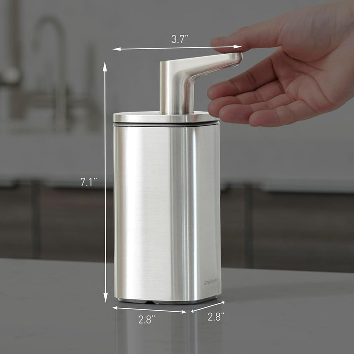 Simplehuman Puls-Seifenspender aus Gebürstetem Edelstahl in der Farbe Silber 295ml, Masse: 18cm x 9,