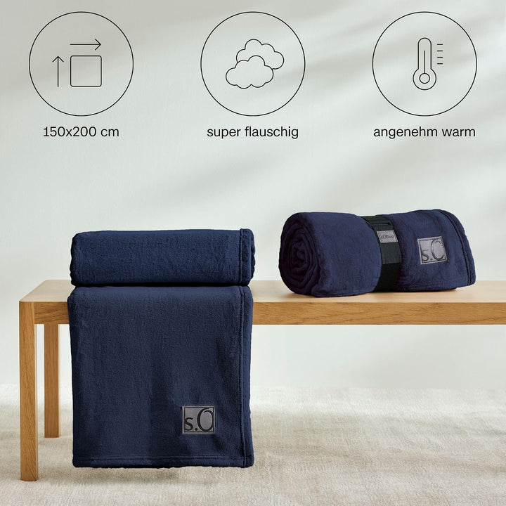 s.Oliver Kuschelsoft Decke 150x200 cm - flauschig, warm &amp; waschbar, Kuscheldecke dunkelblau Uni 150