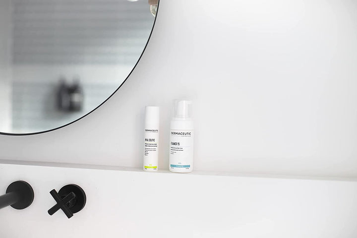 Dermaceutic Foamer 15 – sanfter schäumender Reiniger – aufhellende Gesichtswäsche – Peeling-Reiniger