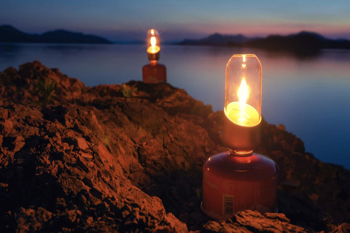 Fire-Maple Gaslampe Gaslaterne für Camping &amp; Outdoor [NUR 140g] - Gas Lampe aus Edelstahl, eloxierte