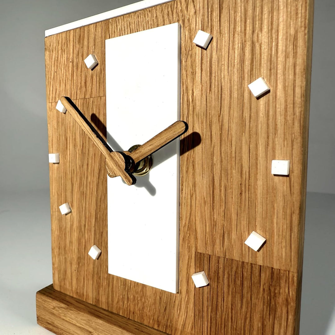 FLEXISTYLE Modern standuhr tischuhr klein aus Holz Eiche Wohnzimmer Badezimmer Uhr Holz tischuhren h