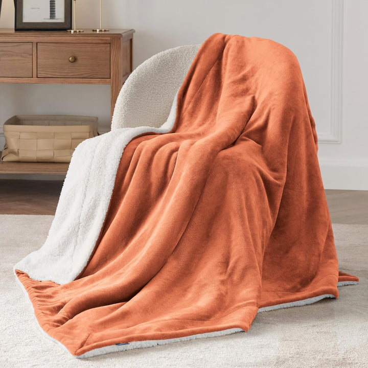 BEDSURE Sherpa Kuscheldecke Flauschig 150x200 - Sofadecke, Orange Mango Orange 150 x 200 cm, Mango O
