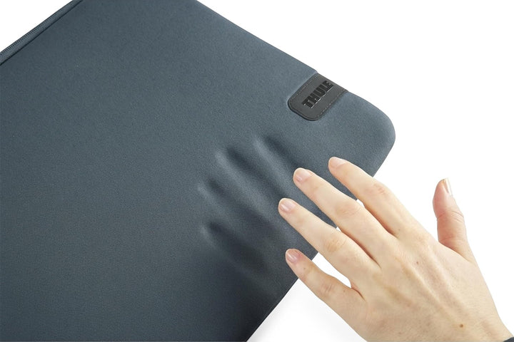 Thule Koya 16" MacBook Pro/Pc-hülle Darkest Blue, One-Size Darkest blue One-Size, Darkest blue One-S