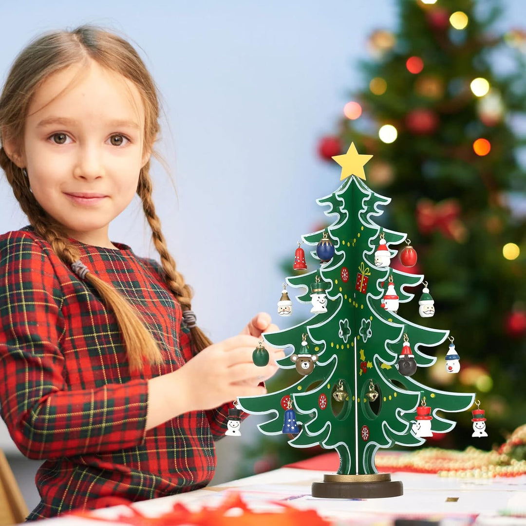 LIHAO Adventskalender Mini Holz Christmas Tree Weihnachtsbaum mit 24 Anhänger Weihnachtsbaum aus Hol