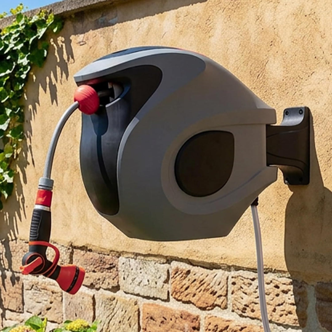 30m Automatische Gartenschlauchtrommel mit 9-fach Sprühdüse, Wandhalterung &amp; verstellbarer Rückholsp