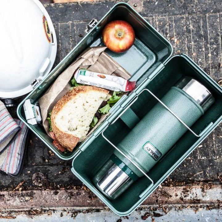 0 Stanley Classic Lunch Box 10qt Green 10-Quart Grün, 10-Quart Grün