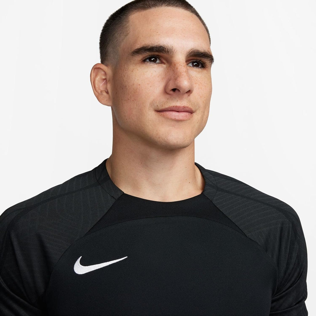 Nike Herren M Nk Df Strke Iii JSY Ss T-Shirt S Black/Black/Black/White, S Black/Black/Black/White