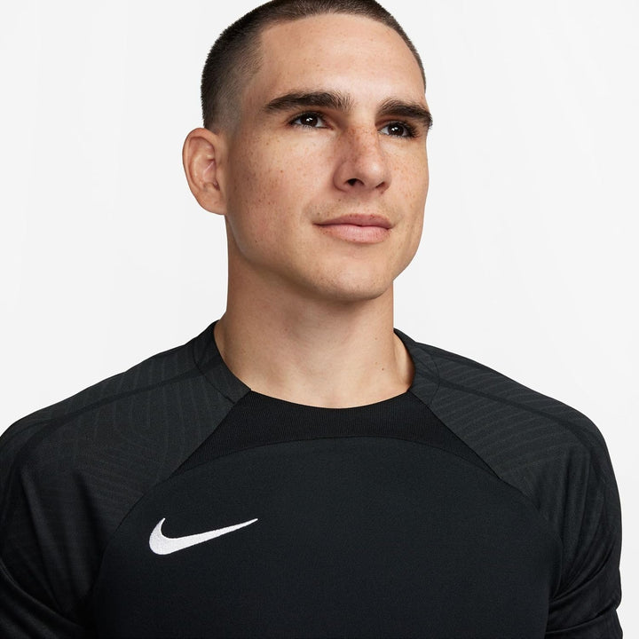 Nike Herren M Nk Df Strke Iii JSY Ss T-Shirt S Black/Black/Black/White, S Black/Black/Black/White