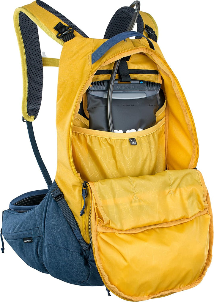 EVOC TRAIL PRO 16l Protektor Rucksack für Tagestouren &amp; Trailriding, Fahrradrucksack (Backpack mit L
